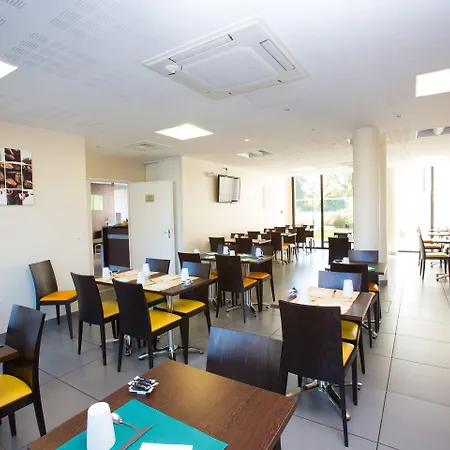 – Zénith Appart hôtel