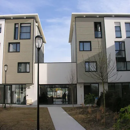 – Zénith Appart hôtel