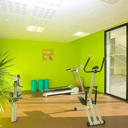 – Zénith Appart hôtel Pau