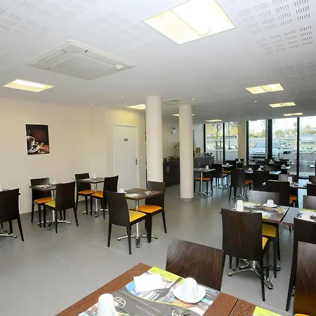 Appart hôtel – Zénith 3*